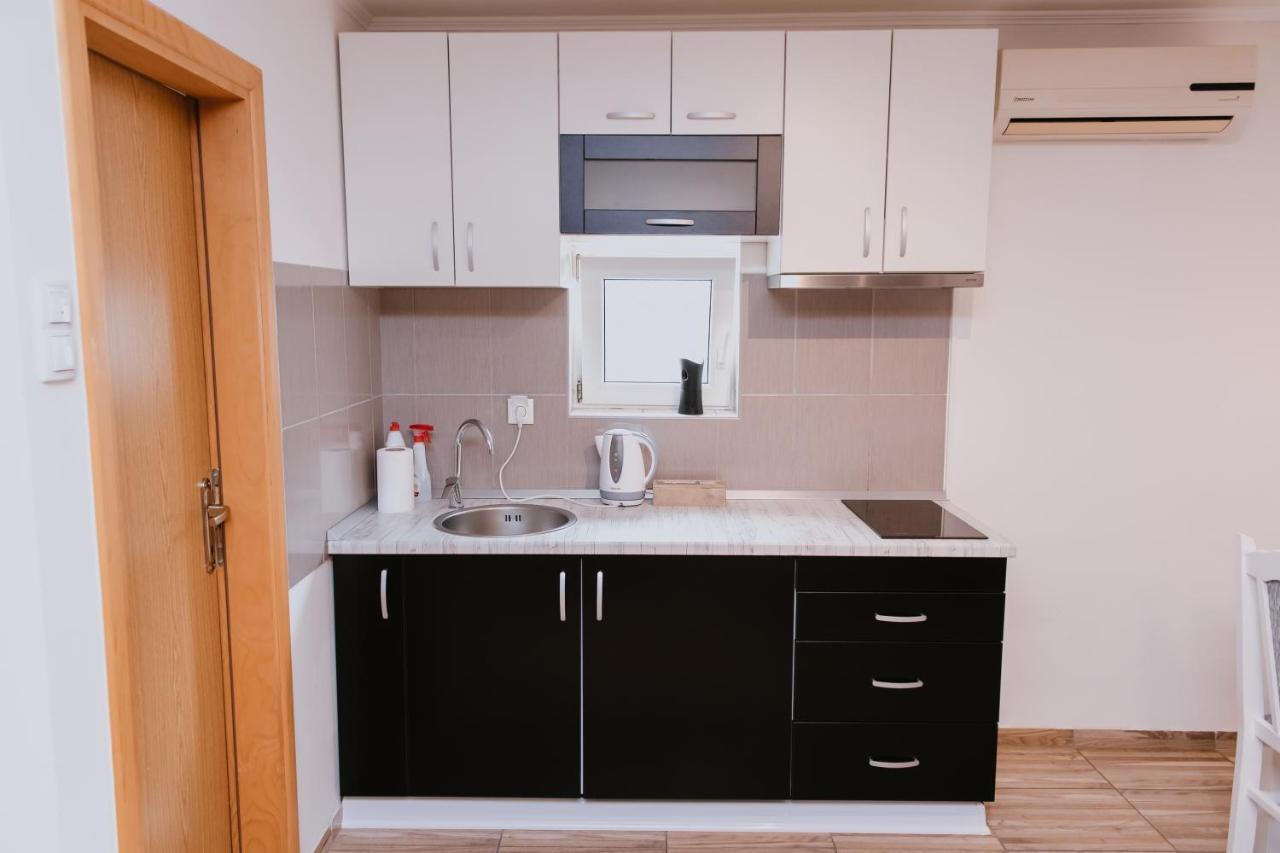 Studio Apartment Dzungla Doboj Extérieur photo
